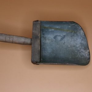 Primitive Grain Scoop
