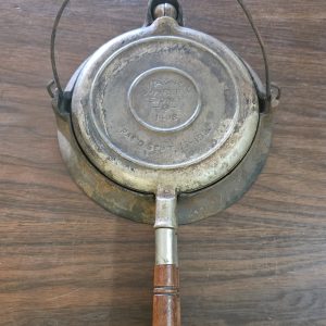 Wagner Ware Sidney -O- Waffle Iron #1408