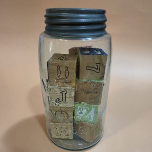 Quart Mason Jar w/Wood Blocks